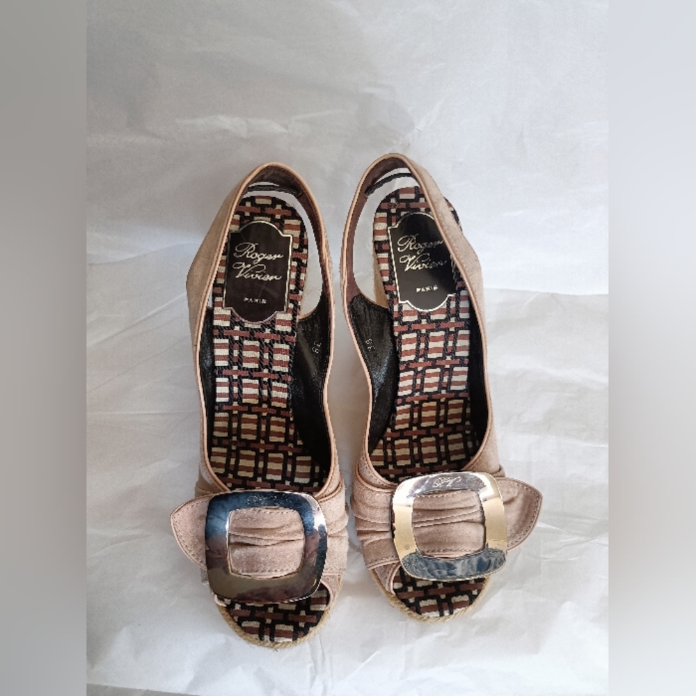 Roger Vivier Espadrille Wedge size 38
